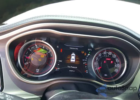 2022 Dodge Challenger R/T Scat Pack z USA, uszkodzony, nr VIN 2C3CDZFJ7NH163368